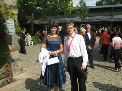 Marija Maglov ispred Vagnerovog pozorista